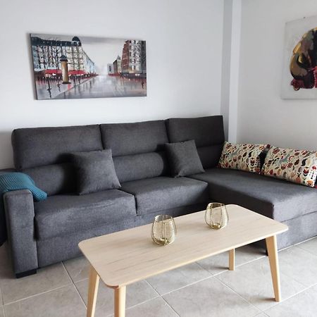Apartamento En Roses Con Parking Y Piscina Apartment Exterior photo