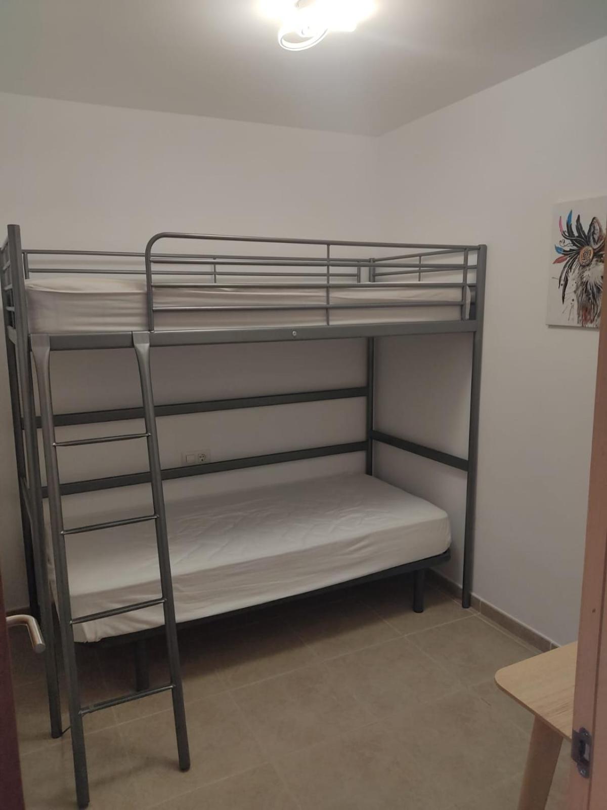 Apartamento En Roses Con Parking Y Piscina Apartment Exterior photo